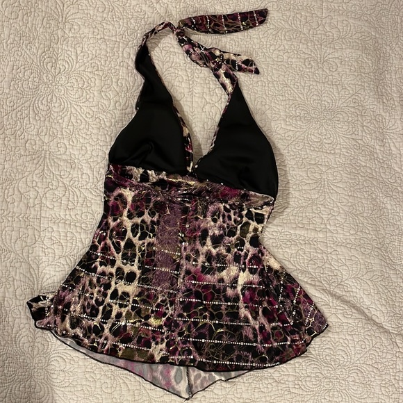 Halter top - Picture 2 of 4